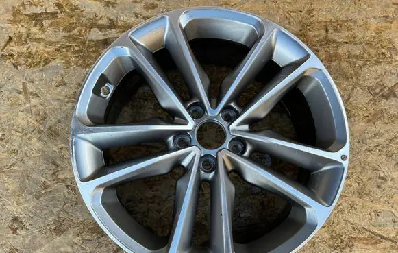 Hyundai Santa Fe R19 alloy rim 52910-2W410