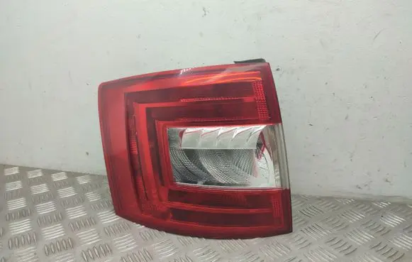 Skoda Octavia Mk3 (5E) Rear/tail lights 5E9945095