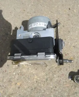 Renault Talisman ABS Pump 476602370R