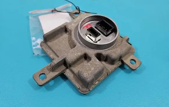 Volkswagen Golf VII Headlight ballast module Xenon 8K0941597E IMPRK1362933