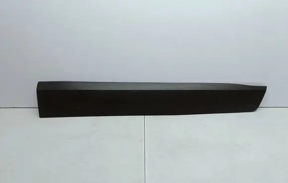 Opel Crossland X Front door trim (molding) 13482097 LD196