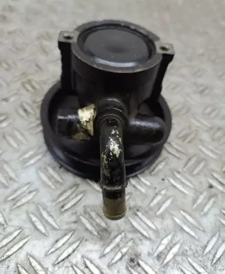 Volvo S40, V40 Power steering pump 