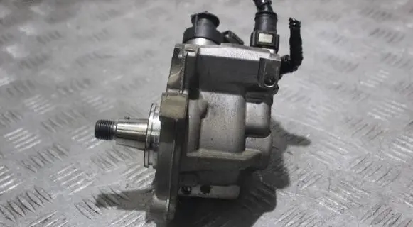 Ford Focus Fuel injection high pressure pump 0445010502