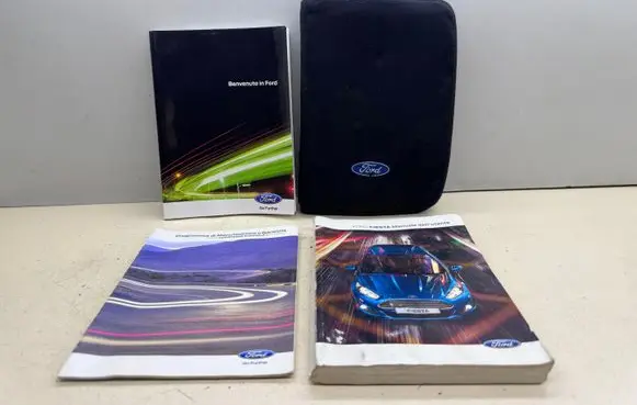 Ford Fiesta User manual 