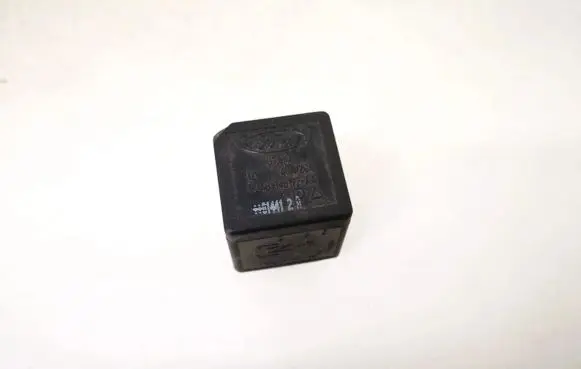 Ford Mondeo Mk III Other relay f0ab14b192aa f0ab-14b192-aa