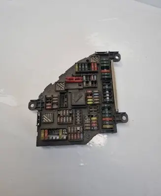 BMW 5 F10 F11 Fuse module 03227887 9264923 417033452