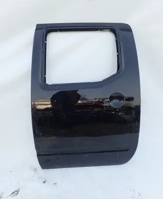 Nissan Navara D40 Rear door