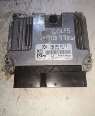 Volkswagen Golf V Engine control unit/module 03G906021KH 0281013226