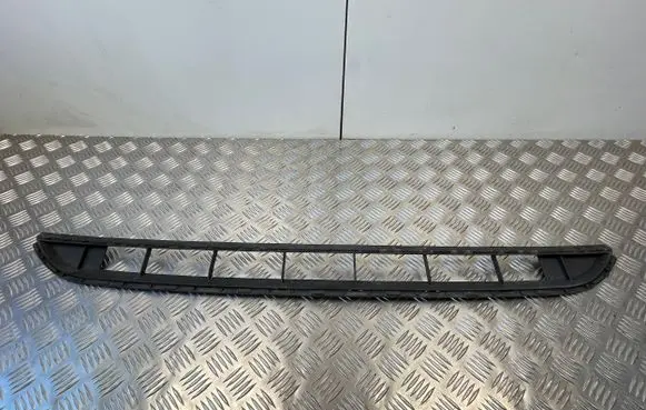 Volkswagen Touareg II Front bumper lower grill 7P6853673