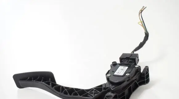 Chevrolet Cruze Accelerator throttle pedal 6PV009765 13252704