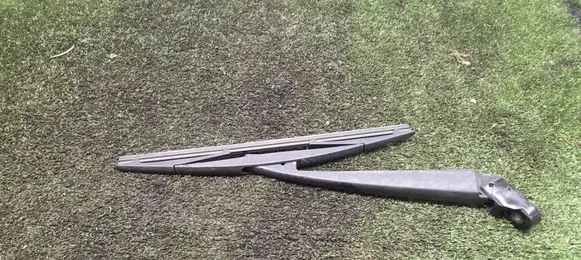 BMW X5 F15 Rear wiper blade A5724