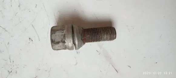 Peugeot Expert Nuts/bolts 