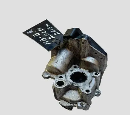 Mercedes-Benz E W212 EGR valve A6511400760 A2C83261200