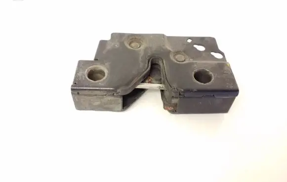 Volkswagen Jetta VI Tailgate/trunk/boot lock/catch/latch