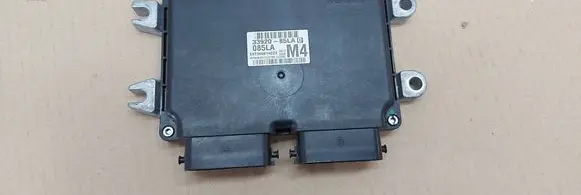 Suzuki Splash Engine control unit/module ECU 3392085LA