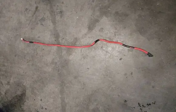 Audi Q5 SQ5 Water drain line hose 8R0877201