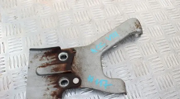 Honda Accord Engine mounting bracket