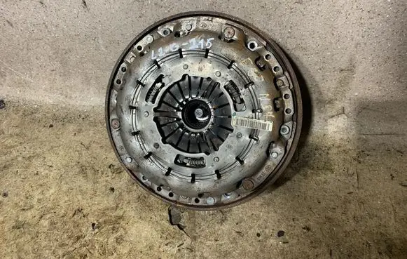BMW 3 E92 E93 Clutch set kit 7583173