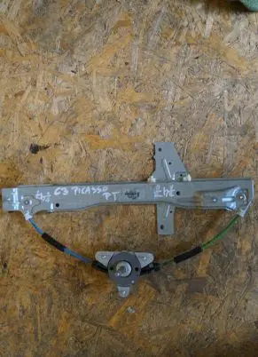 Citroen C3 Picasso Rear door manual window regulator 9681272080C