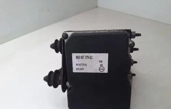 Audi A4 S4 B8 8K ABS Pump 8K0907379AC 8131J0478