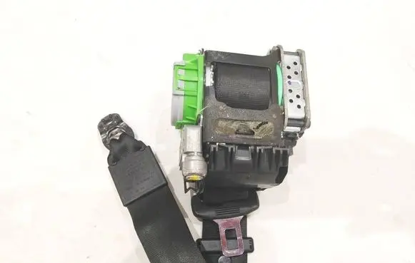 Audi TT TTS Mk2 Front seatbelt 305687500G48 8J8857705D 060912