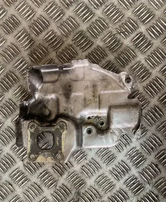 Ford Focus Heat shield in engine bay CM5G9N454DD