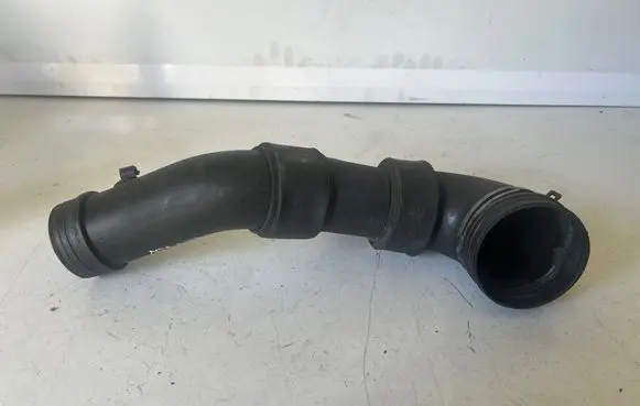 Volkswagen Transporter - Caravelle T5 Air intake hose/pipe 7H0129615