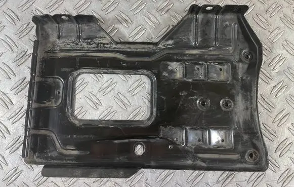 Mercedes-Benz C W204 Battery tray A2046200018