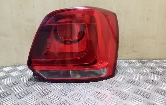 Volkswagen Polo V 6R Rear/tail lights