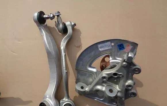 Mercedes-Benz CLS C218 X218 Rear control arm