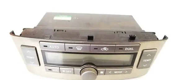 Toyota Avensis T250 Climate control unit 5590005160