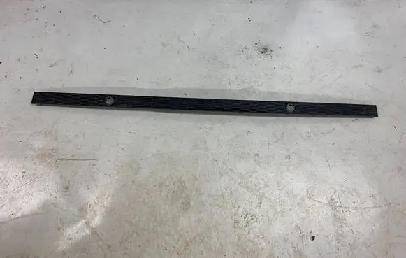 Audi Q8 Rear bumper trim bar molding 4M8807823