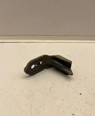 Peugeot 5008 II Rear bumper mounting bracket 9817564380