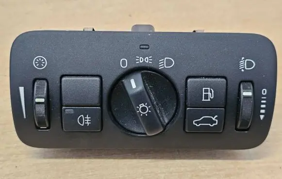 Volvo V60 Light switch 30739413 04066312 0607