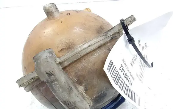 Audi A3 S3 8L Power steering fluid tank/reservoir ZSB1J0121403B WSPOMAGANIA