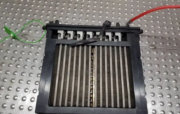 Mercedes-Benz CLS C219 Electric cabin heater radiator S26370833 A2118300961 5HB008536