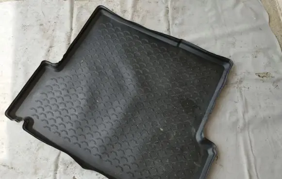 BMW 3 E90 E91 Rubber trunk/boot mat liner 