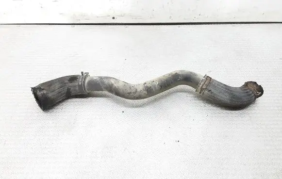 Hyundai Tucson JM Intercooler hose/pipe