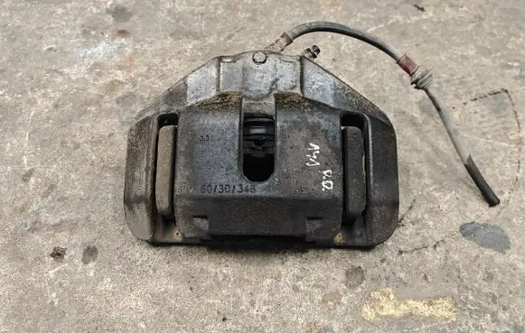BMW 7 E65 E66 Front brake caliper 6030348