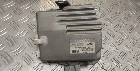 Toyota Corolla E120 E130 Power steering control unit/module 8965002230