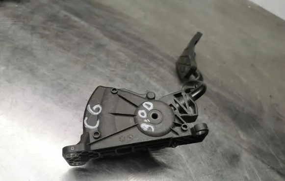 Audi A6 S6 C6 4F Accelerator throttle pedal 4F2721523