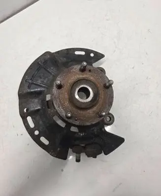 Hyundai i30 Front wheel hub 