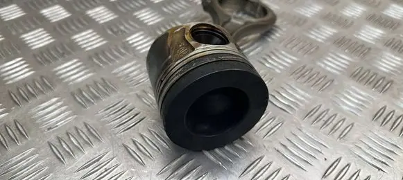 Audi A8 S8 D5 Piston with connecting rod 59P