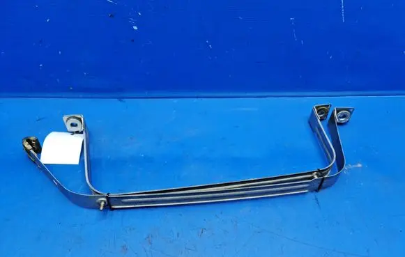 Mercedes-Benz C W205 Fuel tank mounting bracket A2054700140 A2054700040