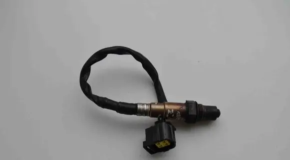 Mercedes-Benz C W204 Lambda probe sensor 0045420718