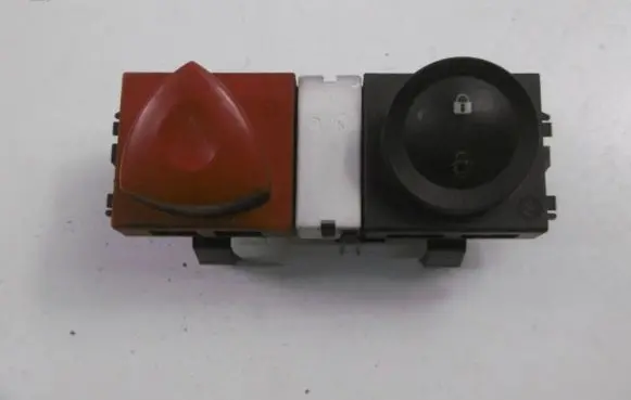 Renault Megane II Hazard light switch 8200095493