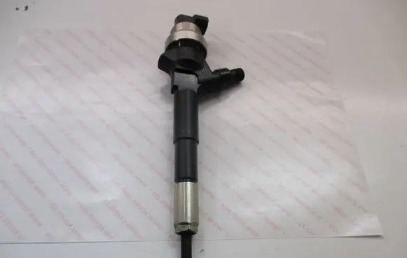 Opel Astra J Fuel injector 55567729 A17DTS