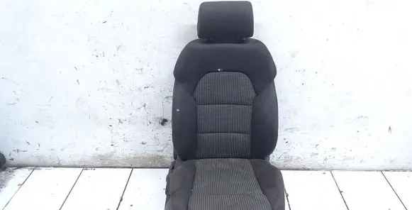 Audi A4 S4 B7 8E 8H Front passenger seat 8334157A000 83341570000 719070210B