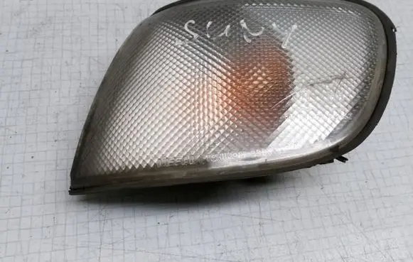 Nissan Sunny Front indicator light ICHIKOH3305