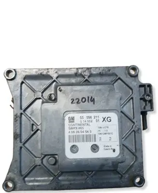 Opel Zafira B Engine control unit/module 55598211 5WK9465